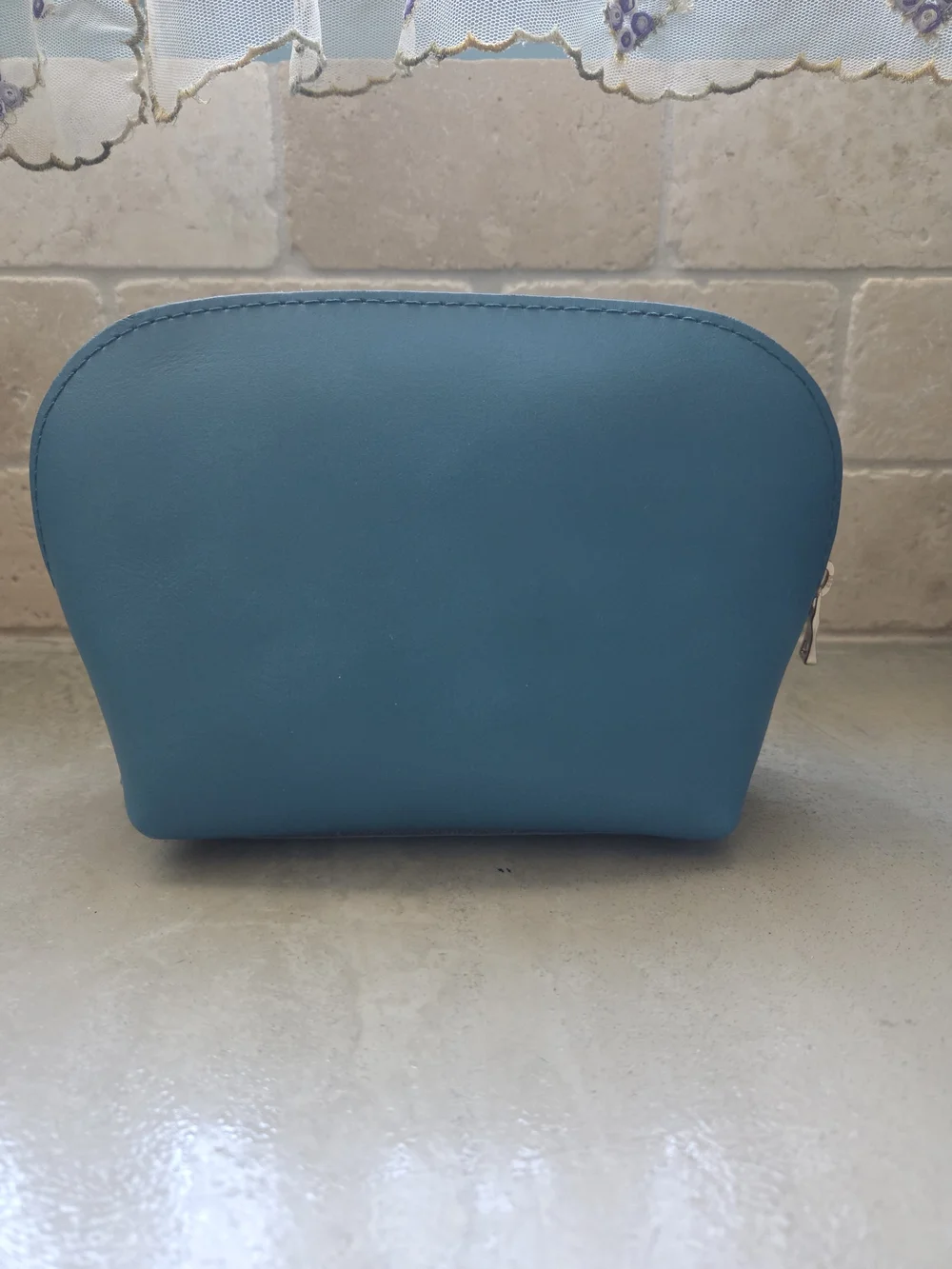 Portland Leather Blue Leather Makeup Pouch